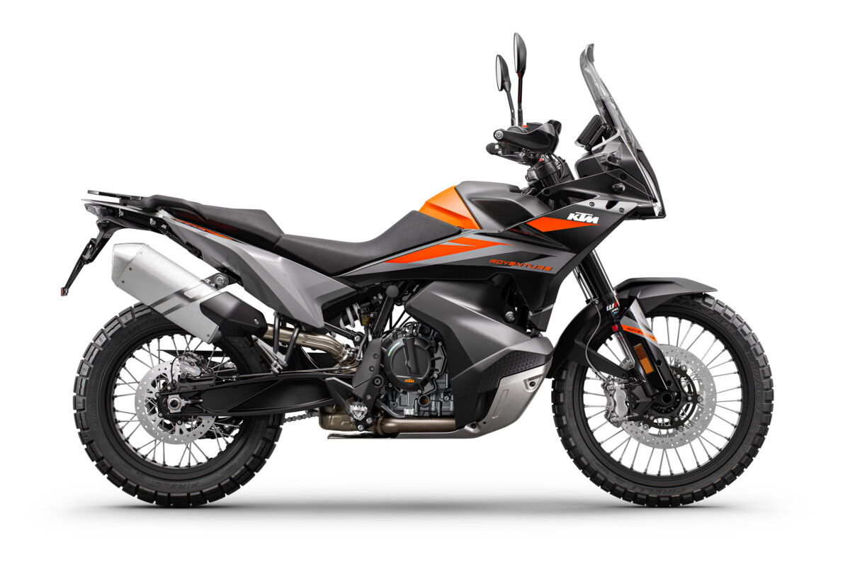 890 Adventure Black 2024 890 Adventure Black 2024