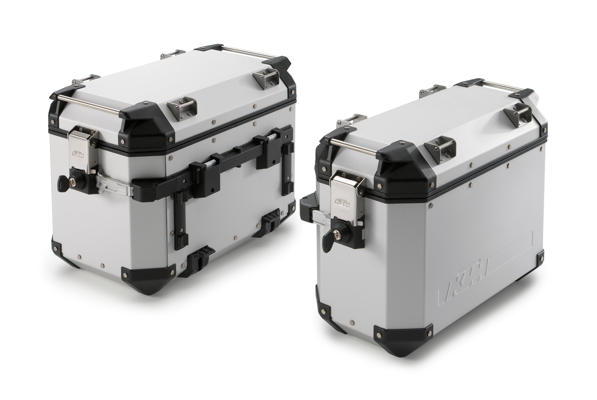 Trekker case set