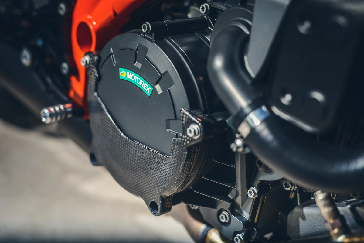 Clutch cover protection