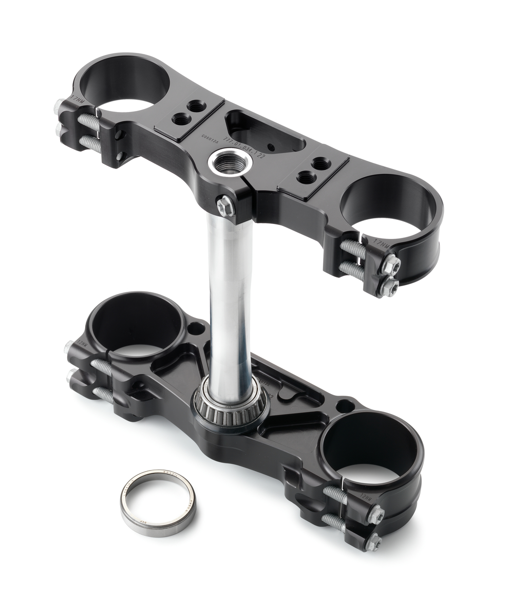 Triple clamp